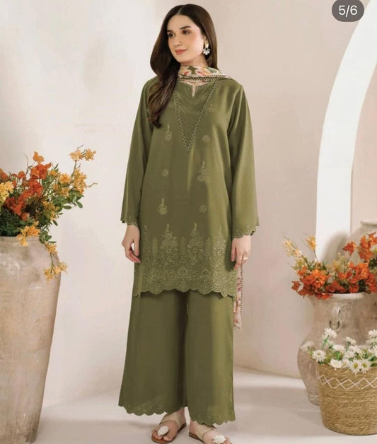 EMBERIODERY LAWN 3PC UNSTICHED