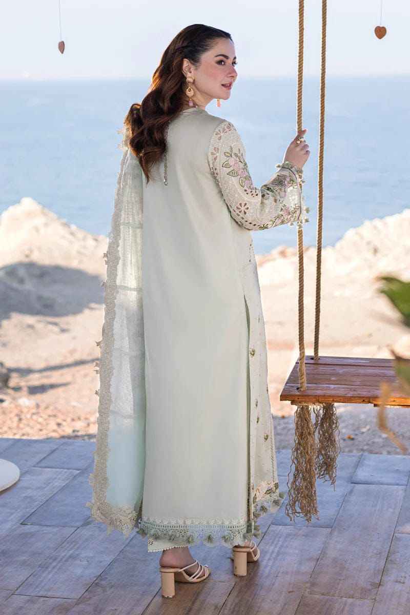 QALAMKAR LUXURY LAWN COLLECTION 2025