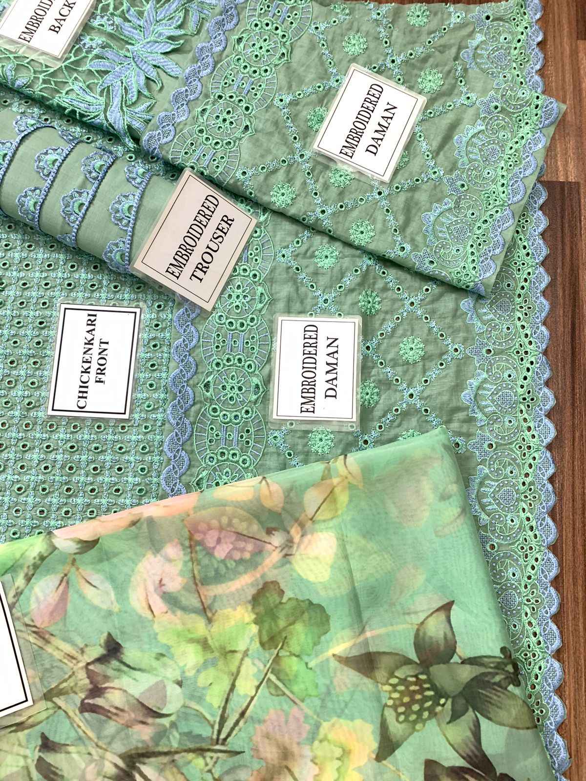 MUSHQ โ Luxury Chikankari Collection