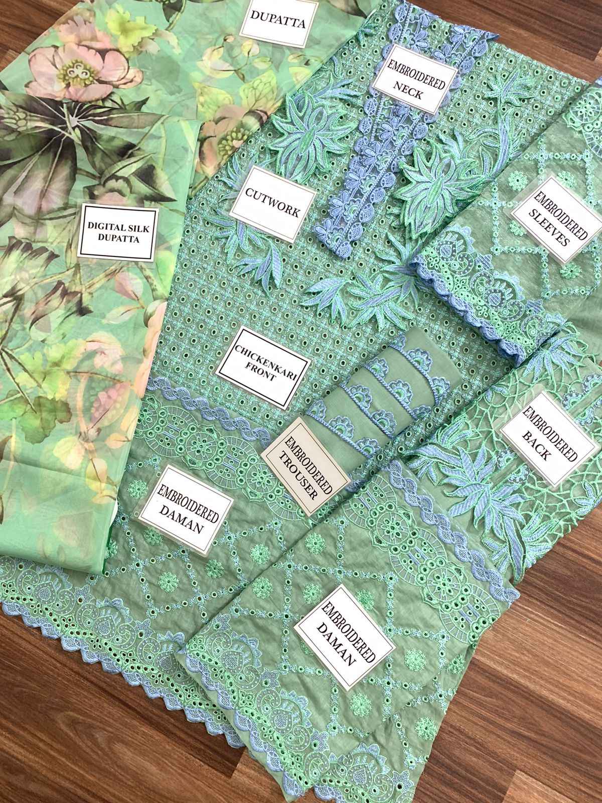 MUSHQ โ Luxury Chikankari Collection