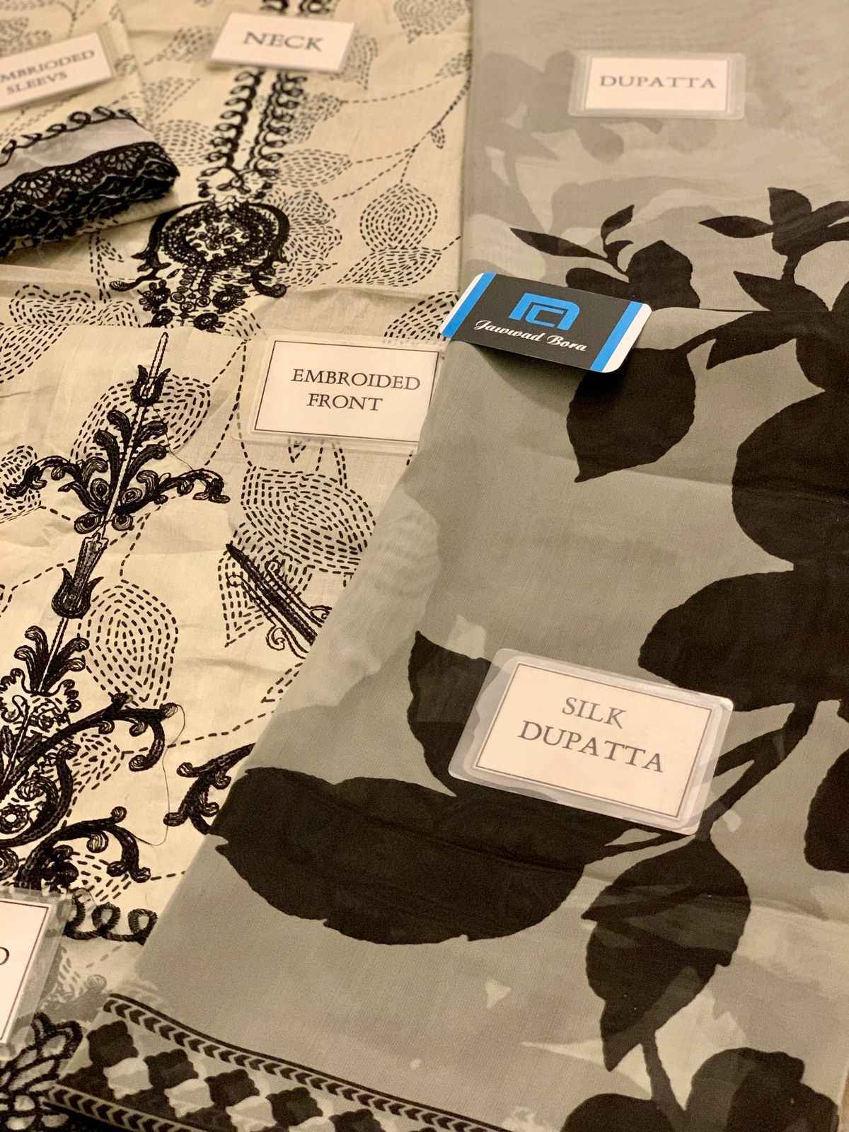 BIN ILYAS β Lawn Collection 2025