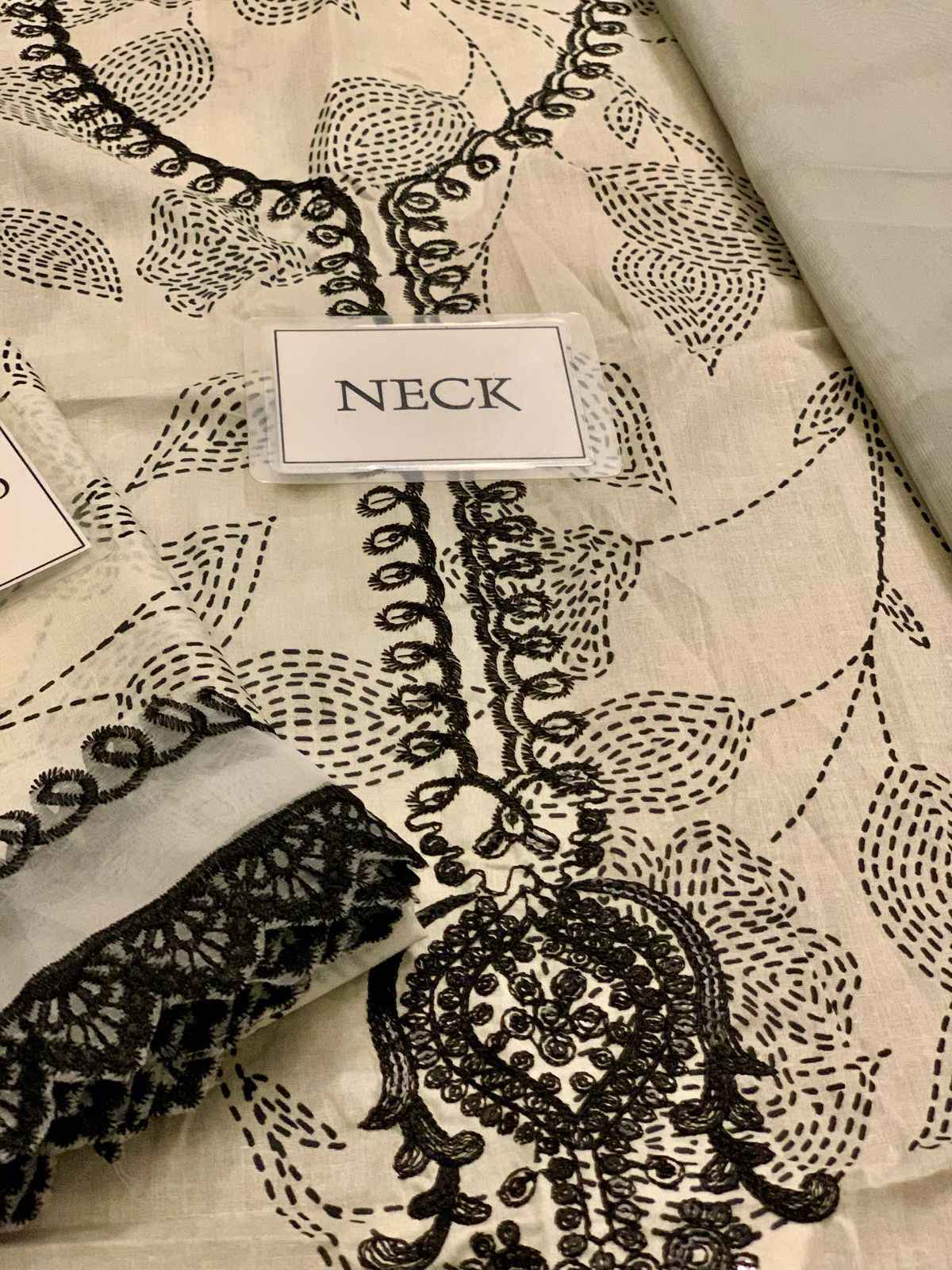 BIN ILYAS β Lawn Collection 2025