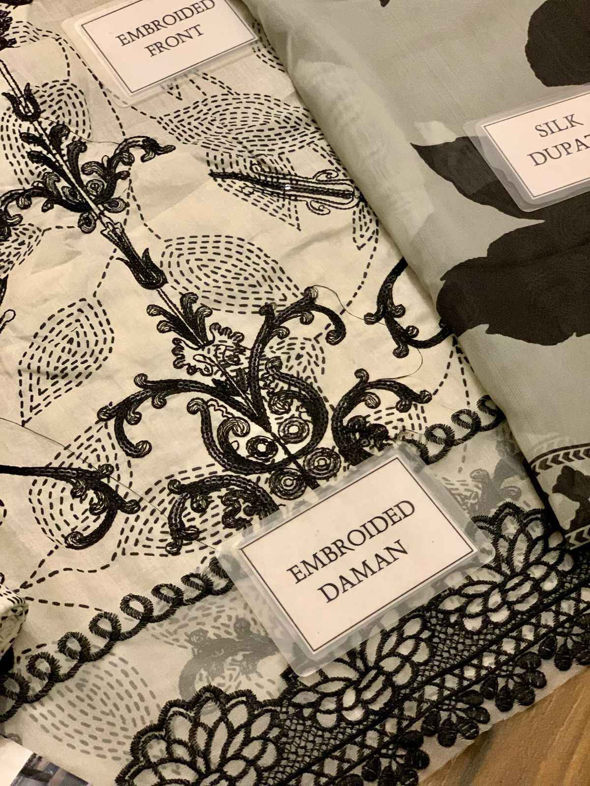 BIN ILYAS – Lawn Collection 2025