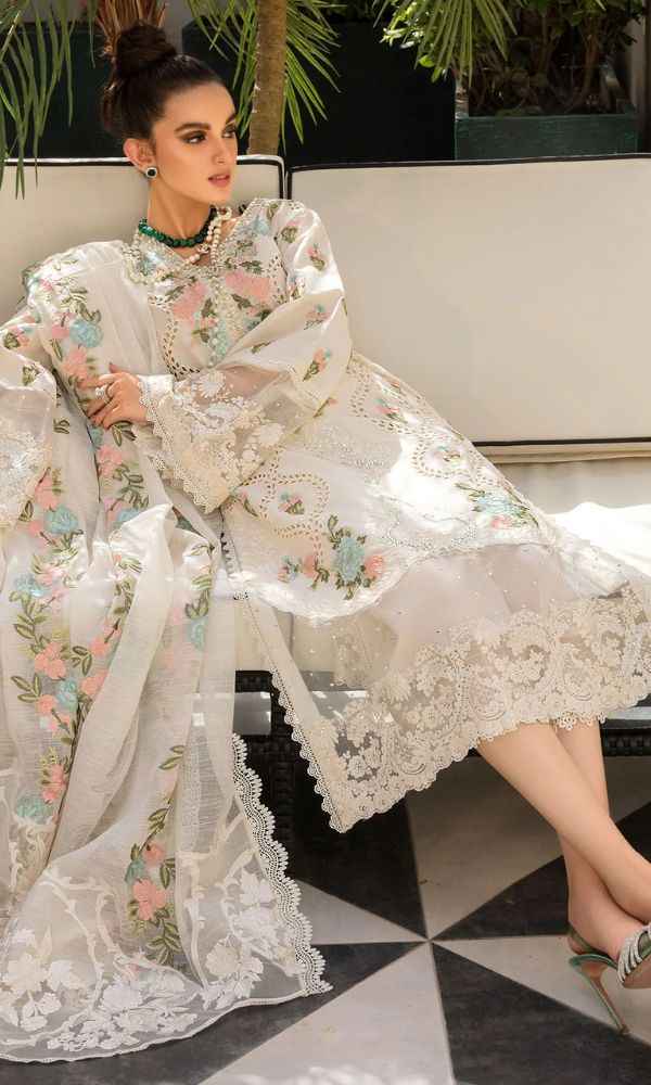 CRIMSON by Saira Shakira – Luxury Lawn Collection 2025